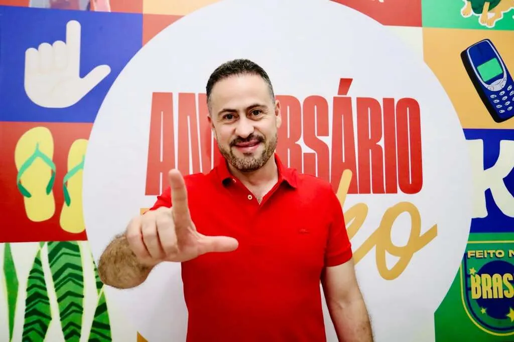 Kiko Celeguim comemora aniversário em SP e deixa lado o “Orgulho de Ser Franco”