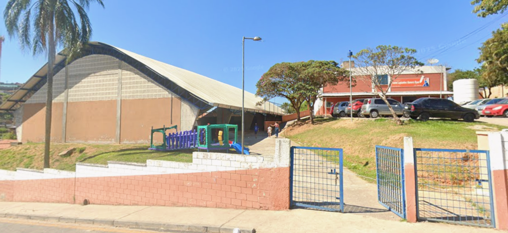 GCM prende homem em flagrante por furto de fiação elétrica em escola de Francisco Morato