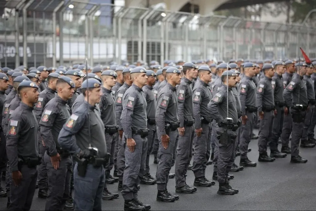 PM de SP abre concurso com 2 mil vagas para aluno-soldado e salário inicial de R$ 5,5 mil