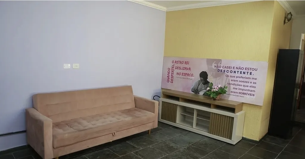 Um dos espaços, uma espécie de sala, do novo Centro de Referência de Atendimento à Mulher em Situação de Violência, em Franco da Rocha