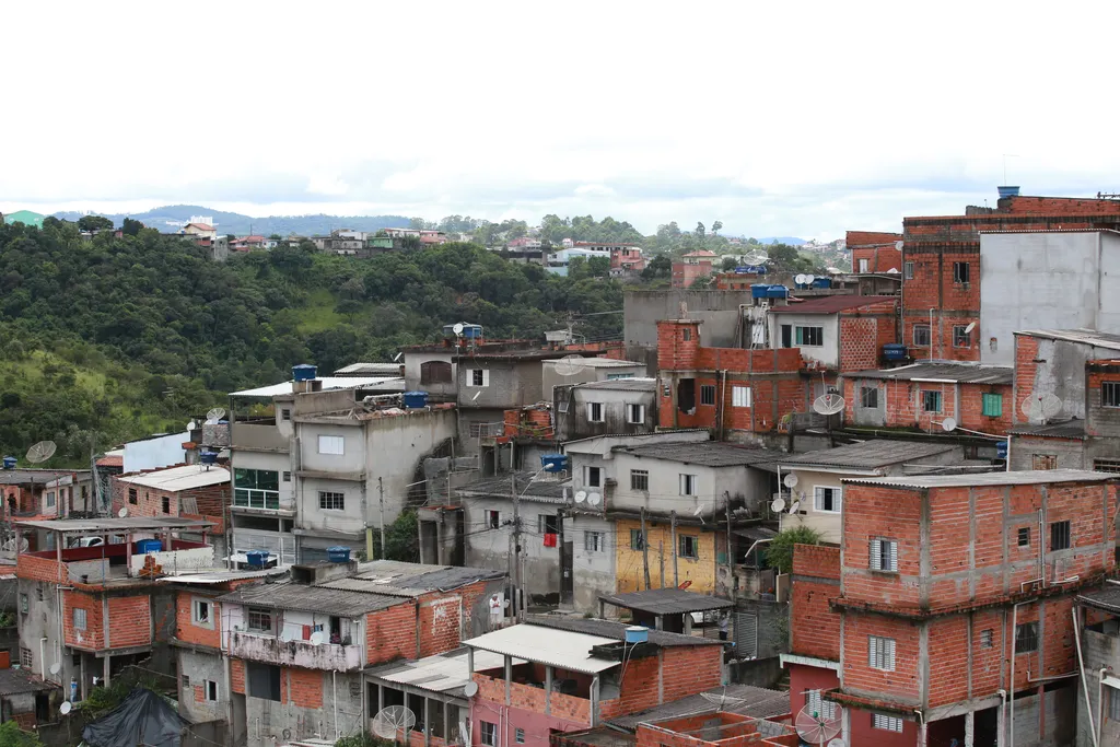 Vista de casas em Franco da Rocha